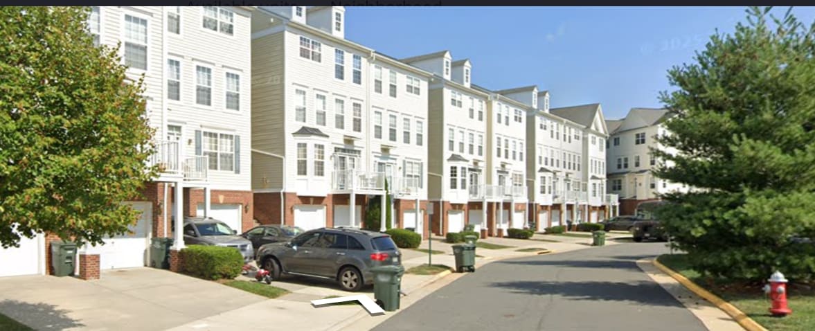 Photo - 13606 Salk St (Herndon, VA)