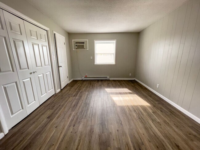 Photo - PRELEASING for AUGUST! Close to Campus Unit 2525 1/2 A