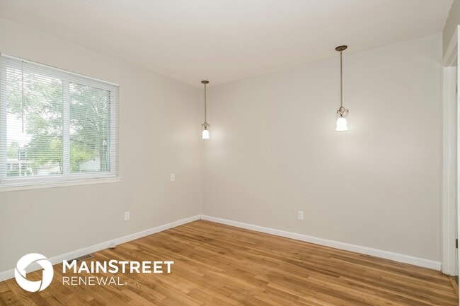 Photo - 1215 Dawn Valley Dr