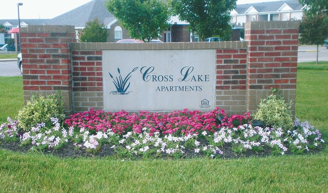 Photo - Cross Lake Apartments