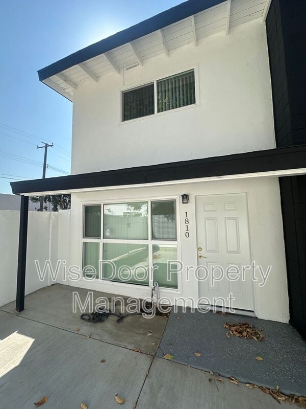 Photo - 1810 E Adams Ave