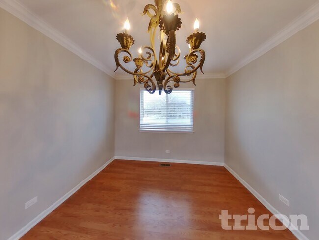 Photo - 16137 S Lexington Dr