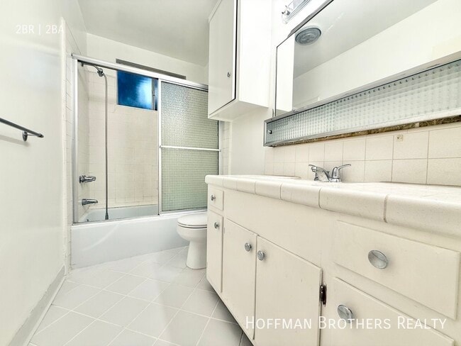 Photo - 1036 N Crescent Heights Blvd Unidad 4