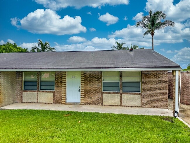Building Photo - 2682 Hinda Rd Rental
