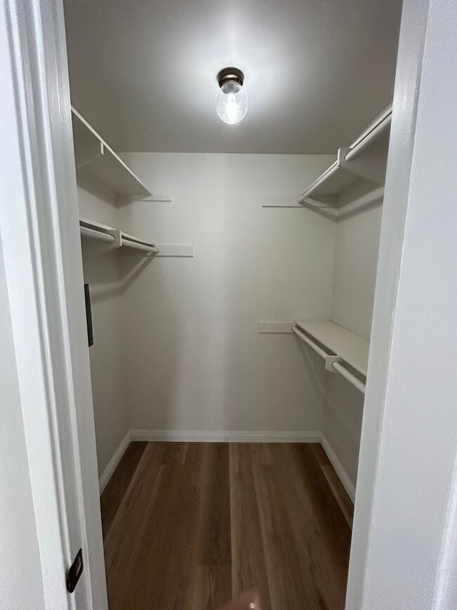 Photo - Remodeled Large Upstairs 2 Bedroom/1 Bath ...