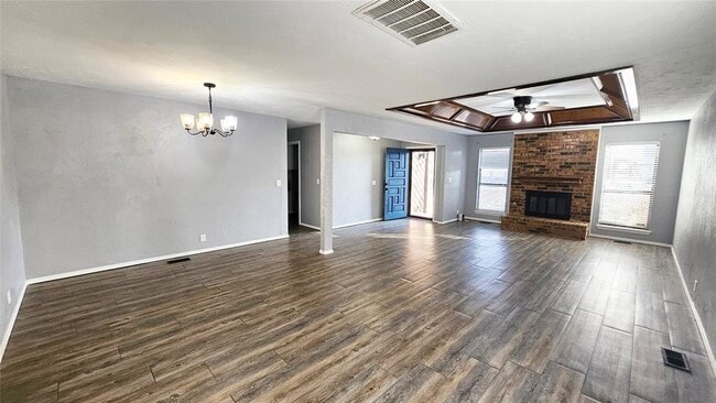 Photo - 9005 Tracy Dr