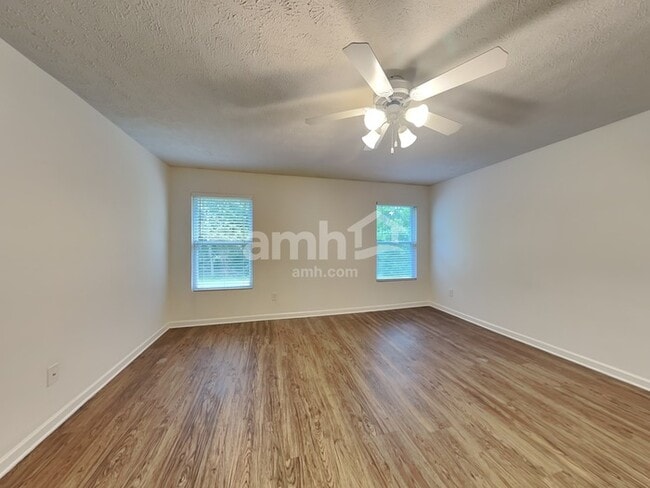 Building Photo - 617 Creek Oak Dr Rental
