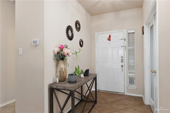 Photo - 21 Santa Lydia St