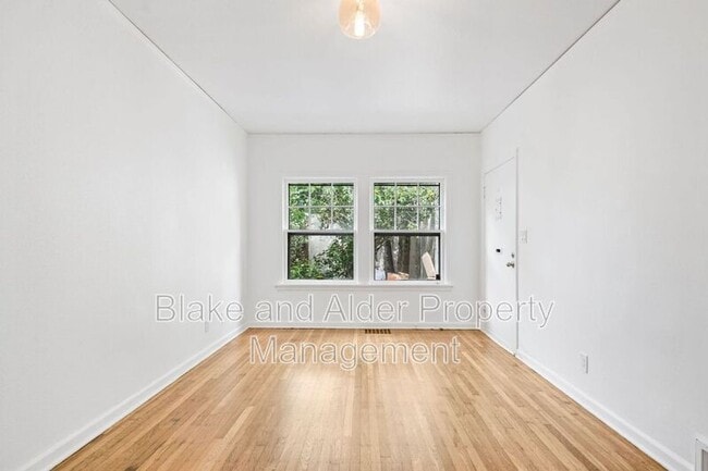 Photo - 3622 SE Harrison St