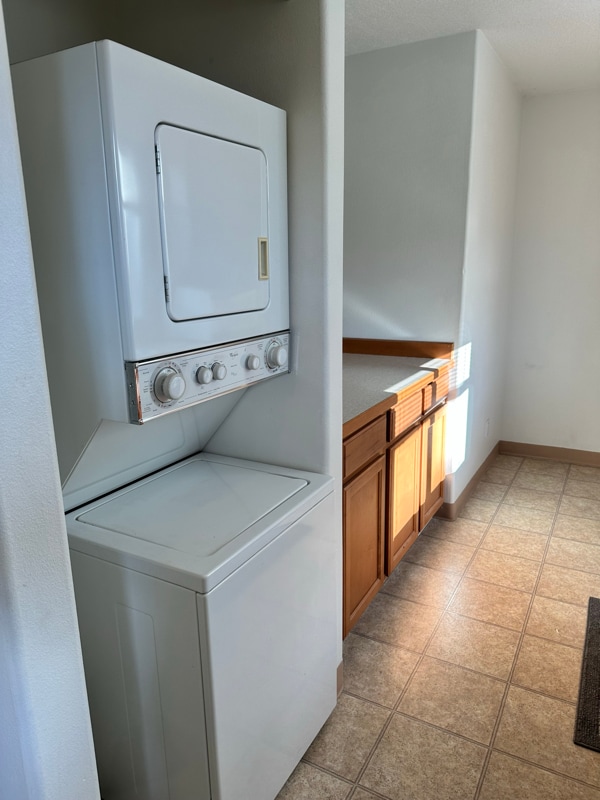 Photo - 282 NE 4th St