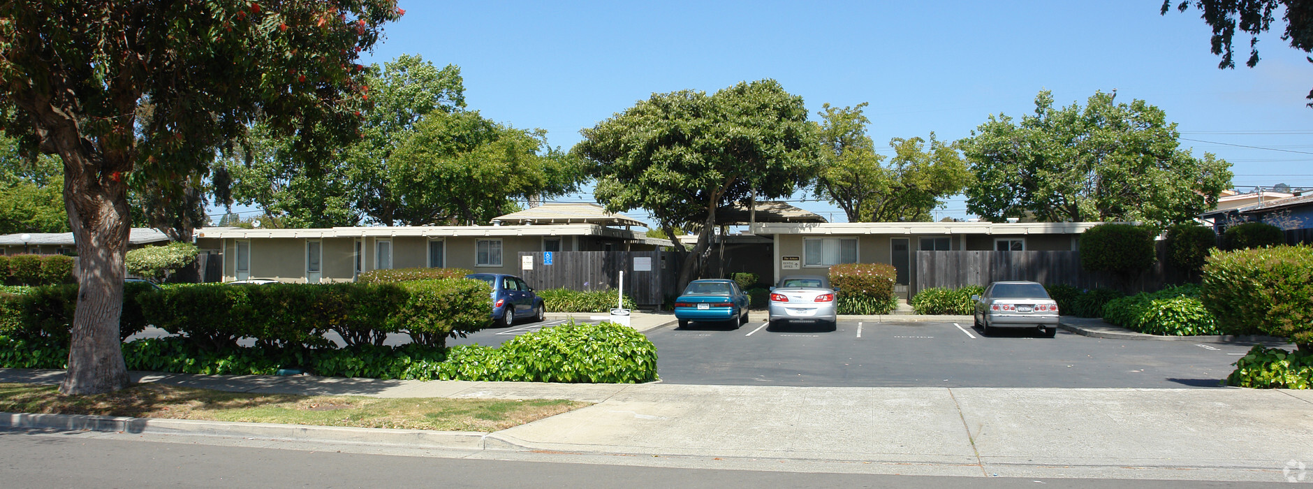 The Arbors Apartments - The Arbors Apartments