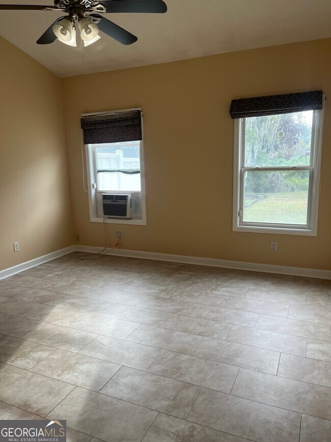 423 Cobble Stone Way Townhome Townhome Rental in Brunswick GA