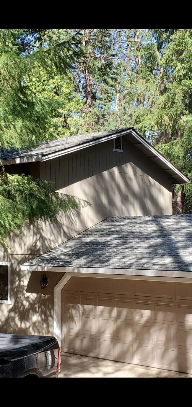 Photo - 18111 N Meadow Dr