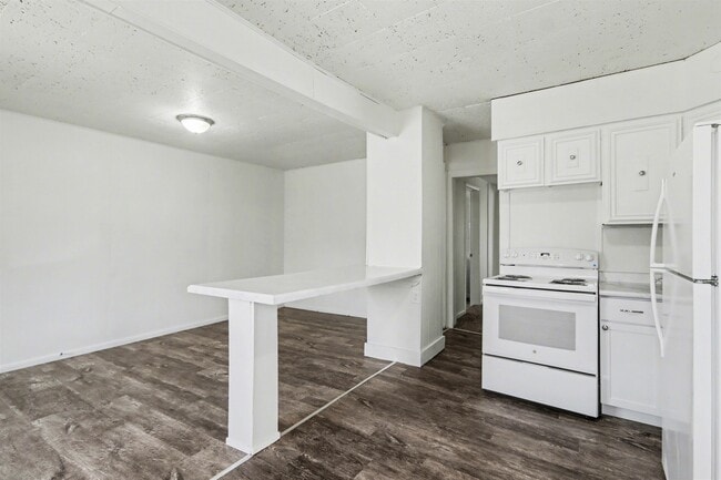 Photo - 2215 Mt Olivet Rd