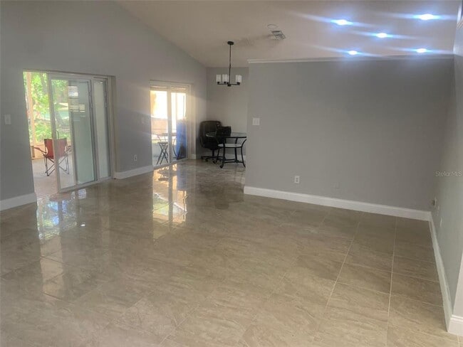 Photo - 1658 Riveredge Rd