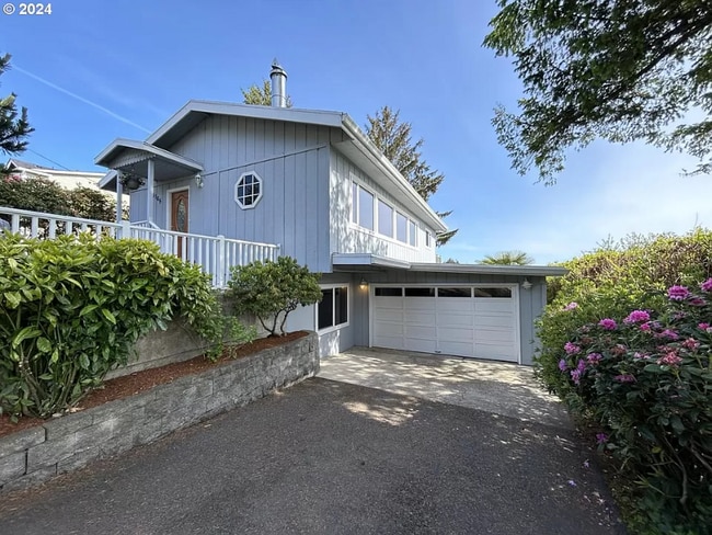 Building Photo - 6165 Tillamook Ave Rental