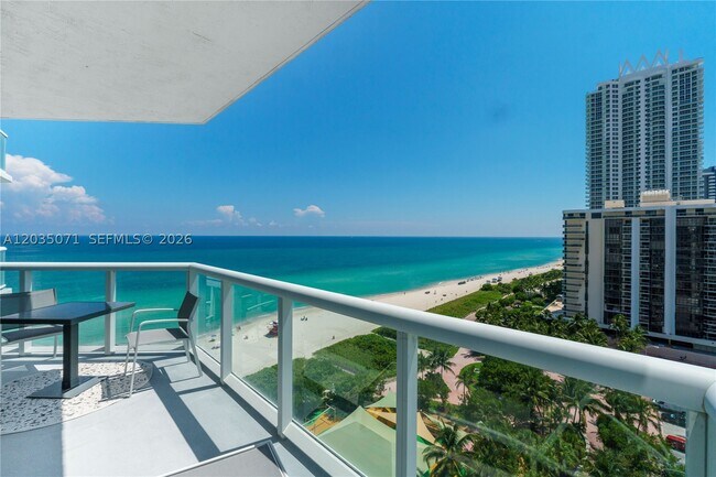 Building Photo - 6515 Collins Ave Unit 1405