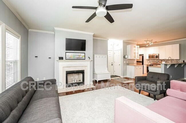 Photo - 1202 Grove Park Dr