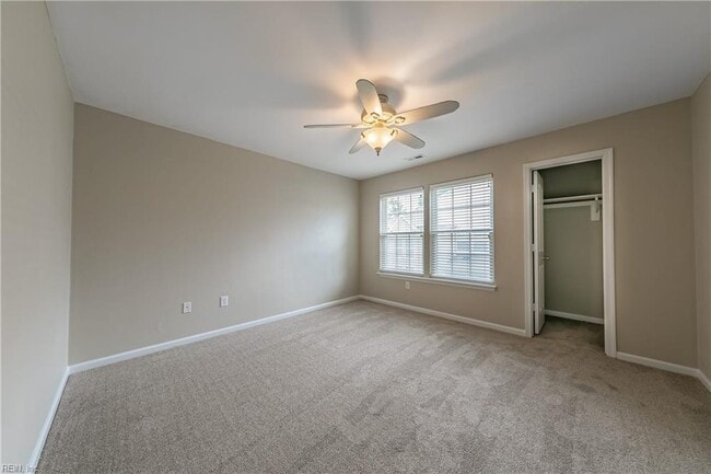 Photo - 108 White Cedar Ln