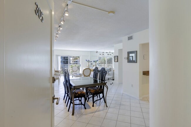 Photo - 170 N Ocean Blvd
