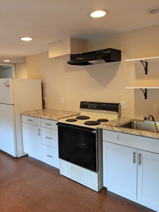 Photo - Montreat Ground Level Apartment!