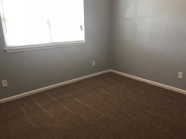 Photo - 4516 Marshall St