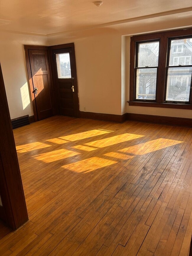 Photo - 3825 N. 22nd st Unit Upper