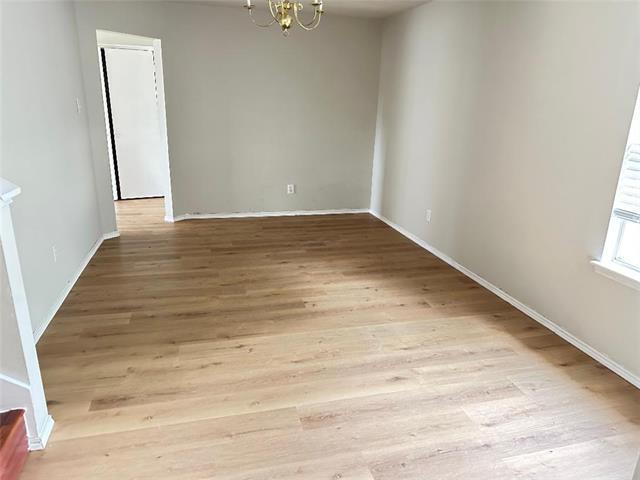 Photo - 301 Longshore Dr