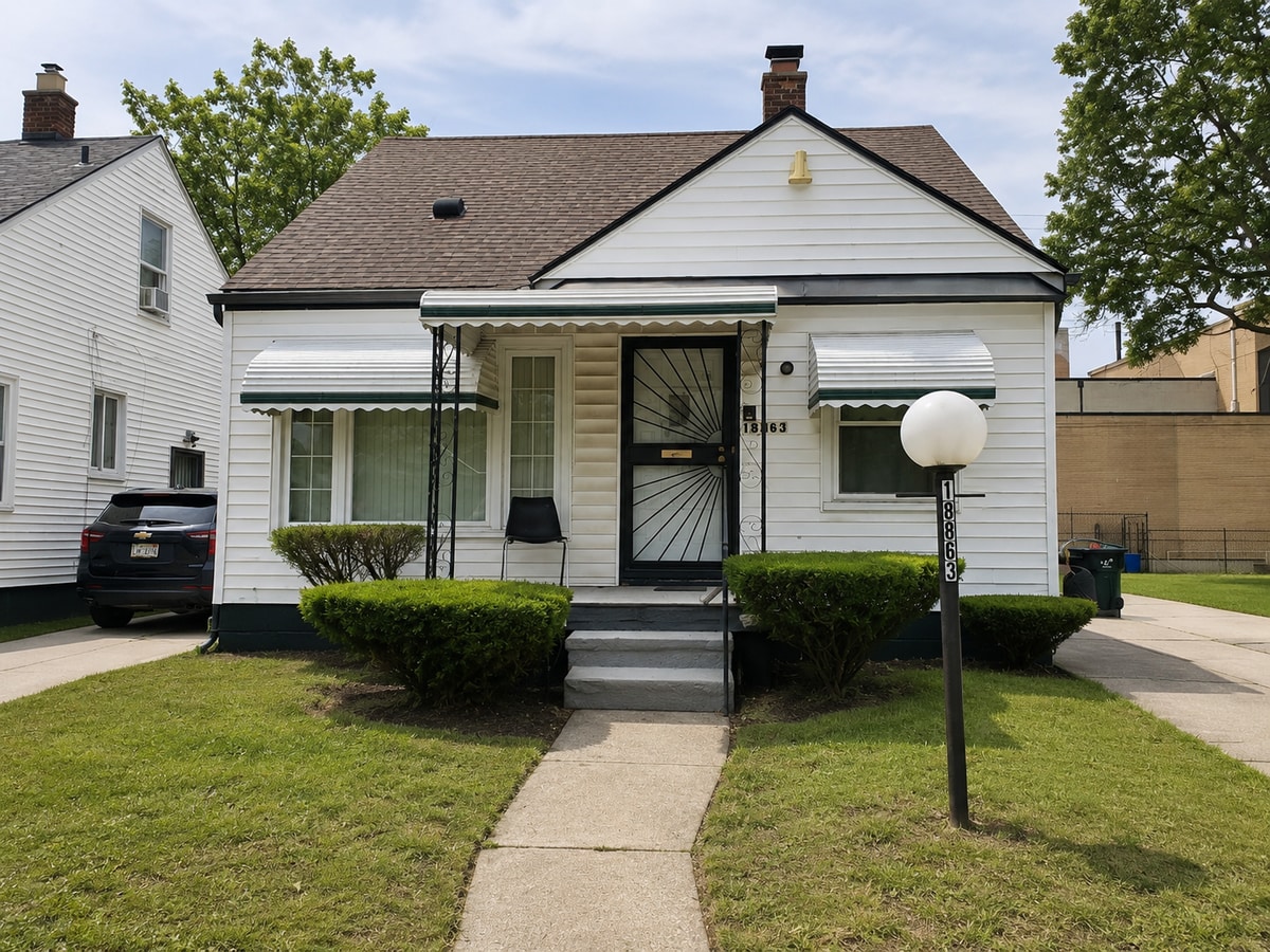 Photo - 18863 Dean Ave