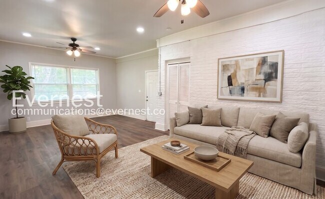 Photo - 3250 Cloverwood Dr