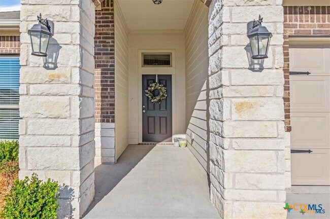 Photo - 703 Rivington Dr