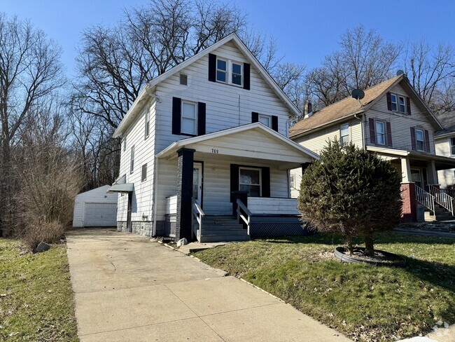 Building Photo - 768 Bellevue Ave Rental