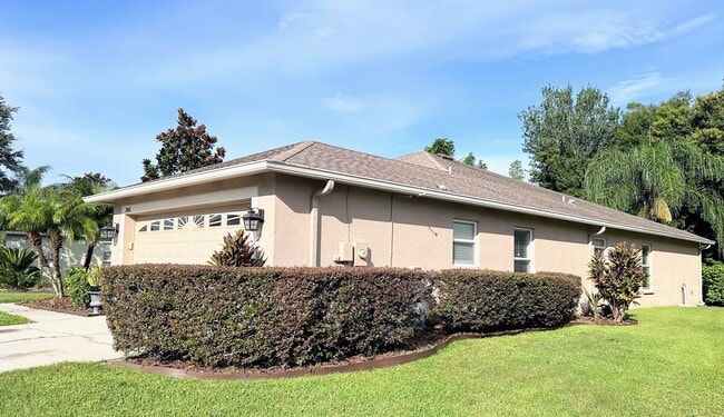 Photo - 2401 Nesslewood Dr
