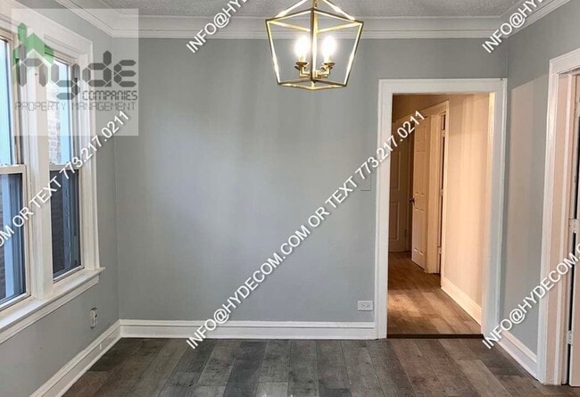 Photo - 8728 S Honore St