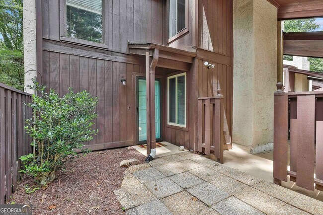 Photo - 36 Cobblestone Creek