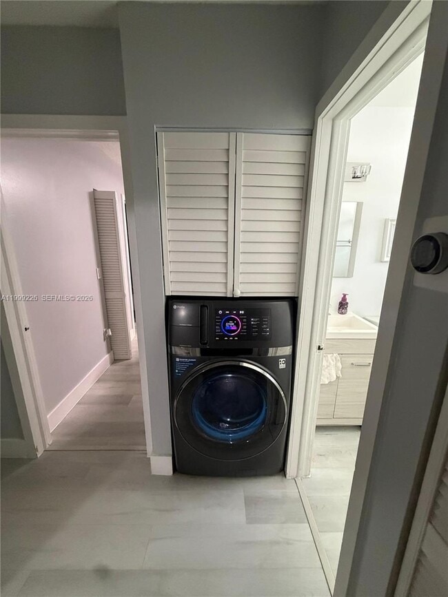 Photo - 6878 NW 173rd Dr