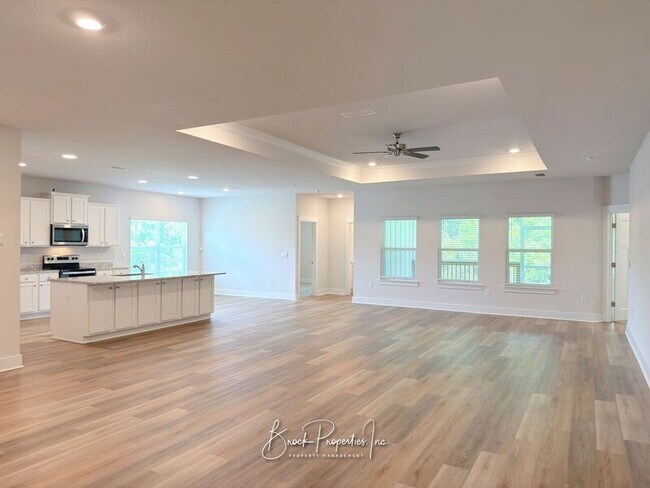 Photo - 6052 Rutherford Lp