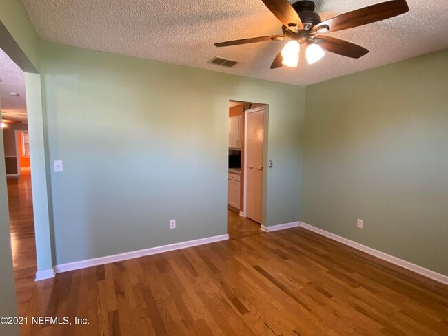 Photo - 910 Ford Wood Dr