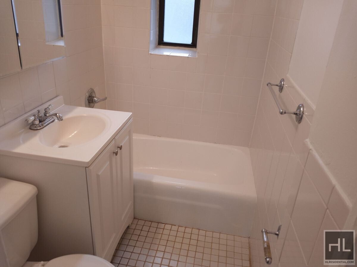 Photo - AMSTERDAM AVENUE Unidad 15E