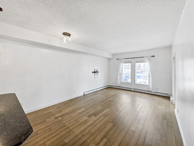 Photo - 20 Royal Oak Plaza NW Unit 126