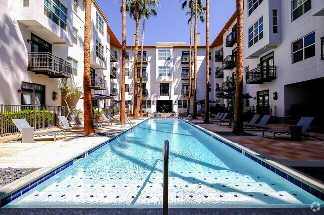 Building Photo - Roosevelt Square Rental