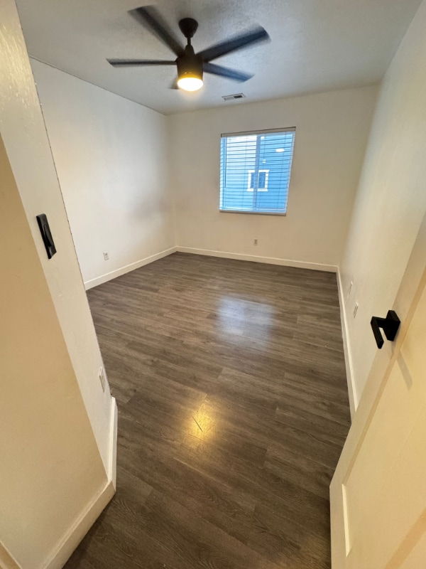 Photo - 305 N 680 E