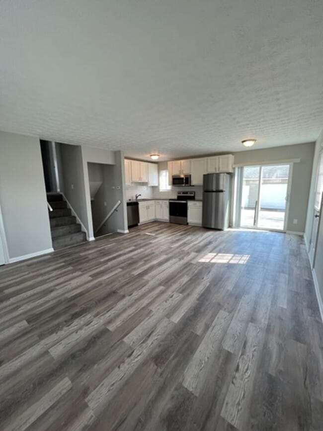 5441 Deforest Dr