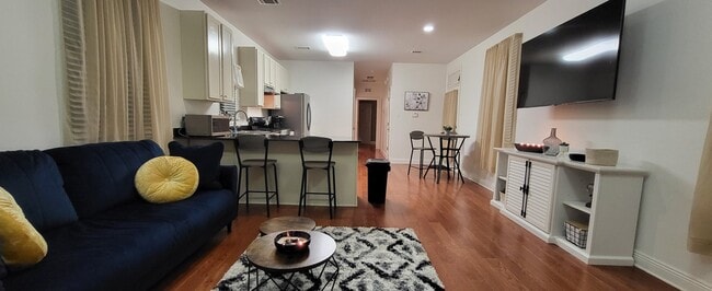 Photo - 6226 Lafaye St