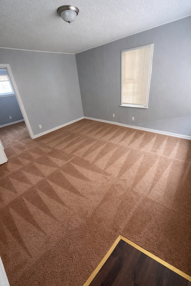 Photo - One bedroom - Midtown