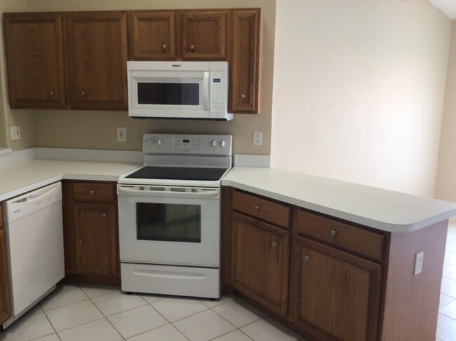 Photo - 1353 Crimson Clover Ln