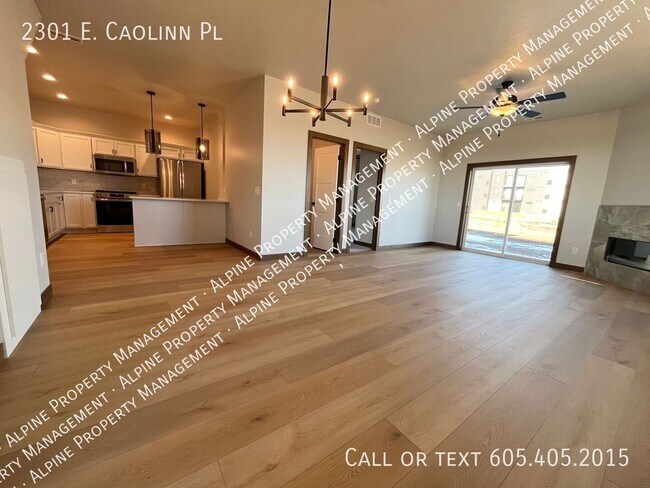 2301 Caolinn Pl