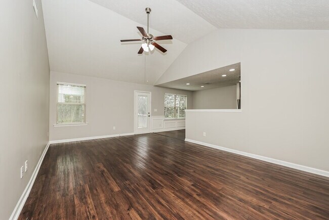 Photo - 792 Harvest Grove Dr