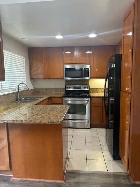 Heritage at Canyon Pointe Apartments
