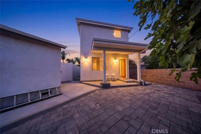 Photo - 14827 Dearborn St